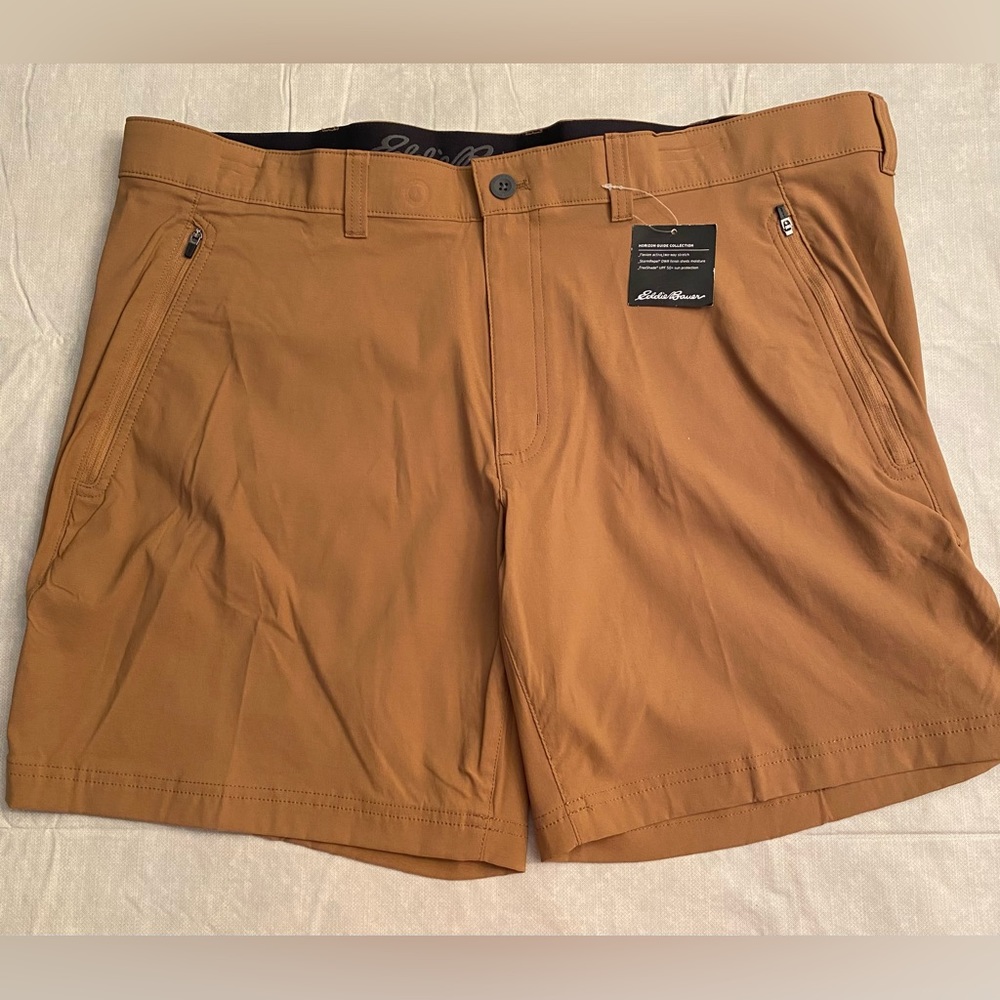 Eddie Bauer Shorts MR Horizon Guide Wander S Tawny  Shorts  Size 42 NWT